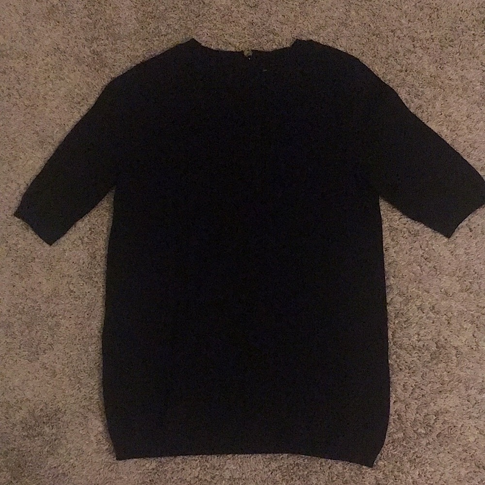 Black Short-sleeved Sweater